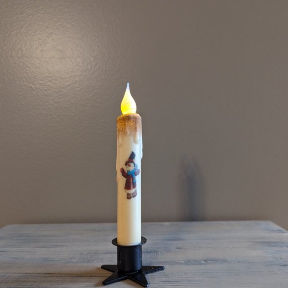 Candle Hand-Dipped Snowman with Scarf Cinnamon - Picture 4 of 4
